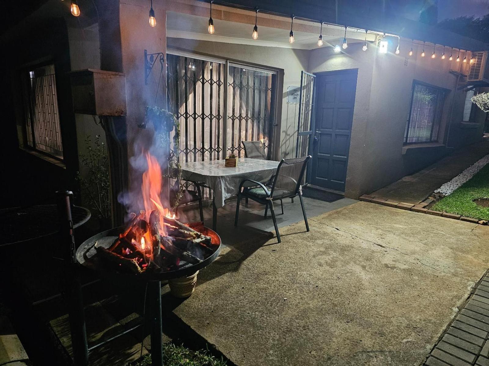 Apricity Inn Louis Trichardt Zimmer foto
