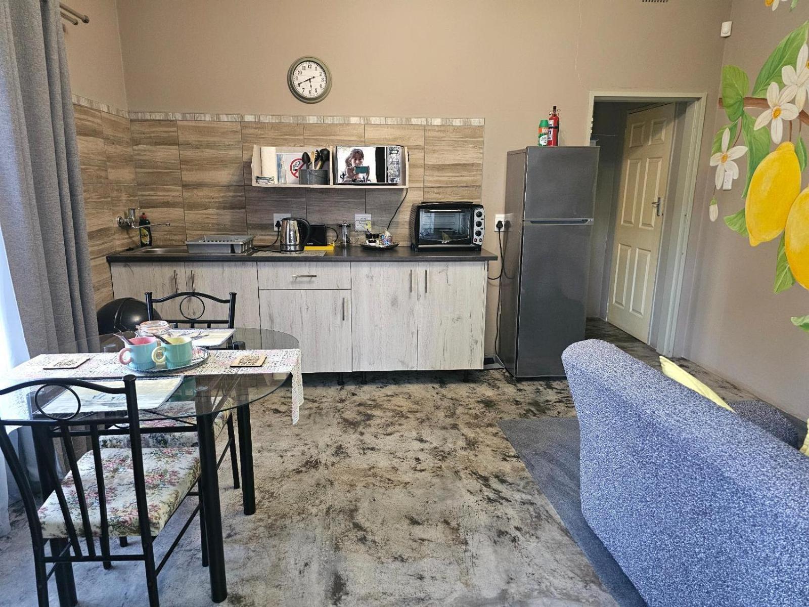 Apricity Inn Louis Trichardt Zimmer foto