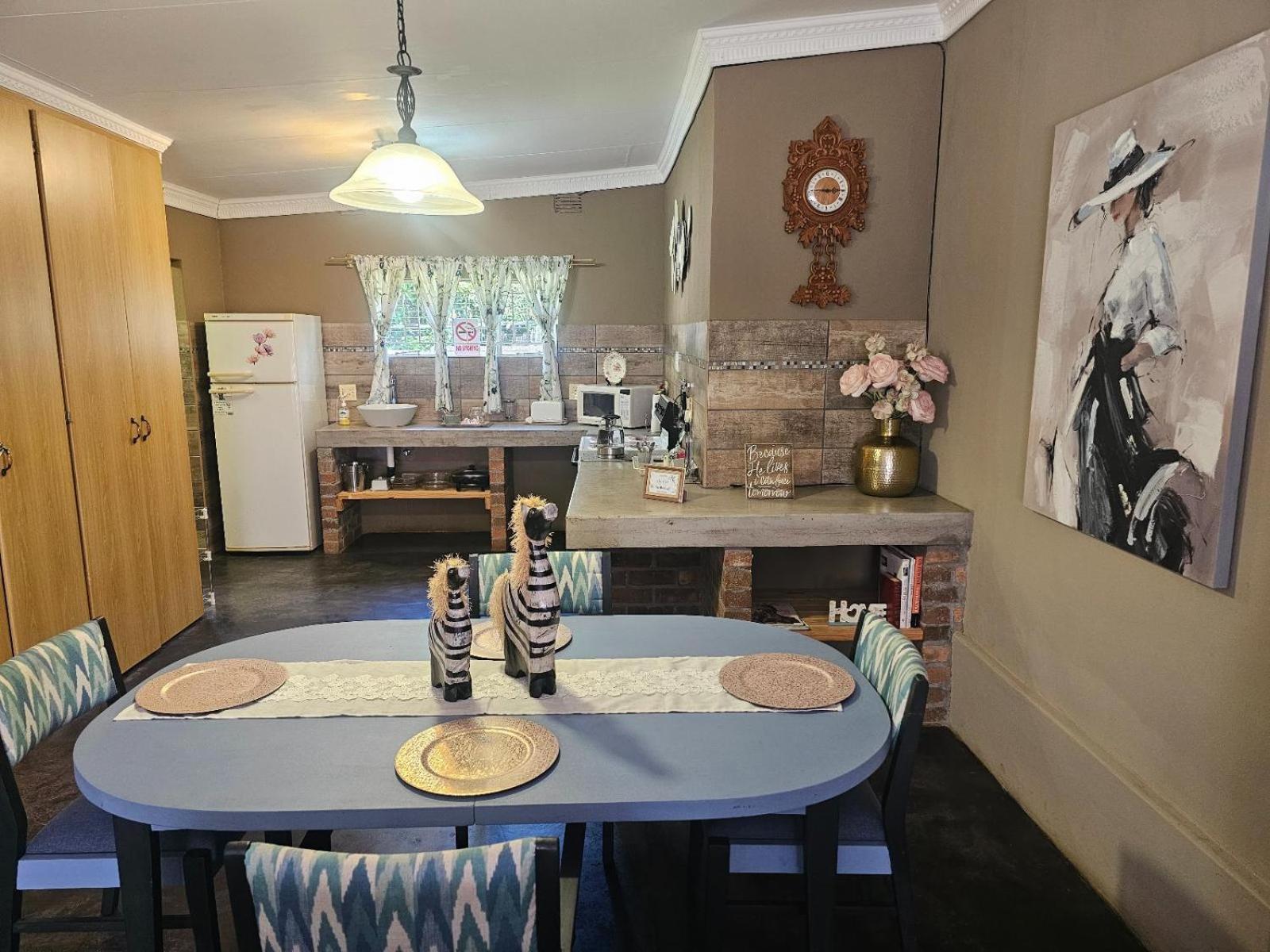 Apricity Inn Louis Trichardt Zimmer foto